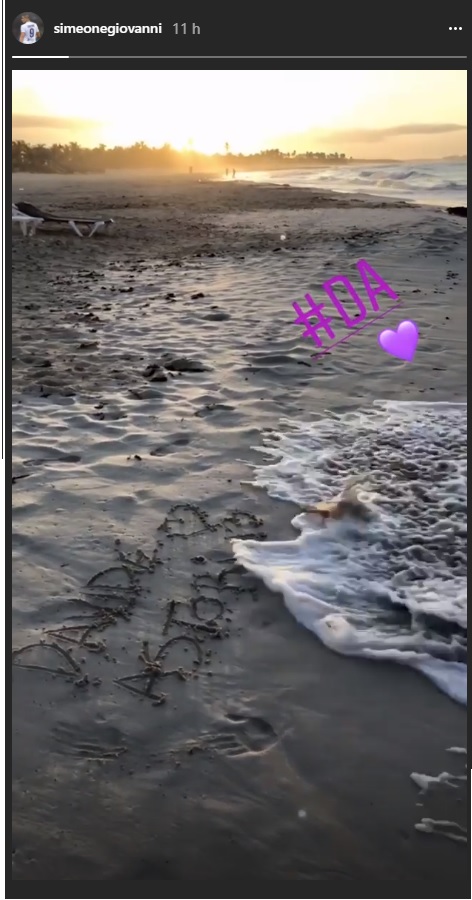 (FOTO), Simeone su Instagram e quella scritta per Davide Astori sulla sabbia in riva al mare...