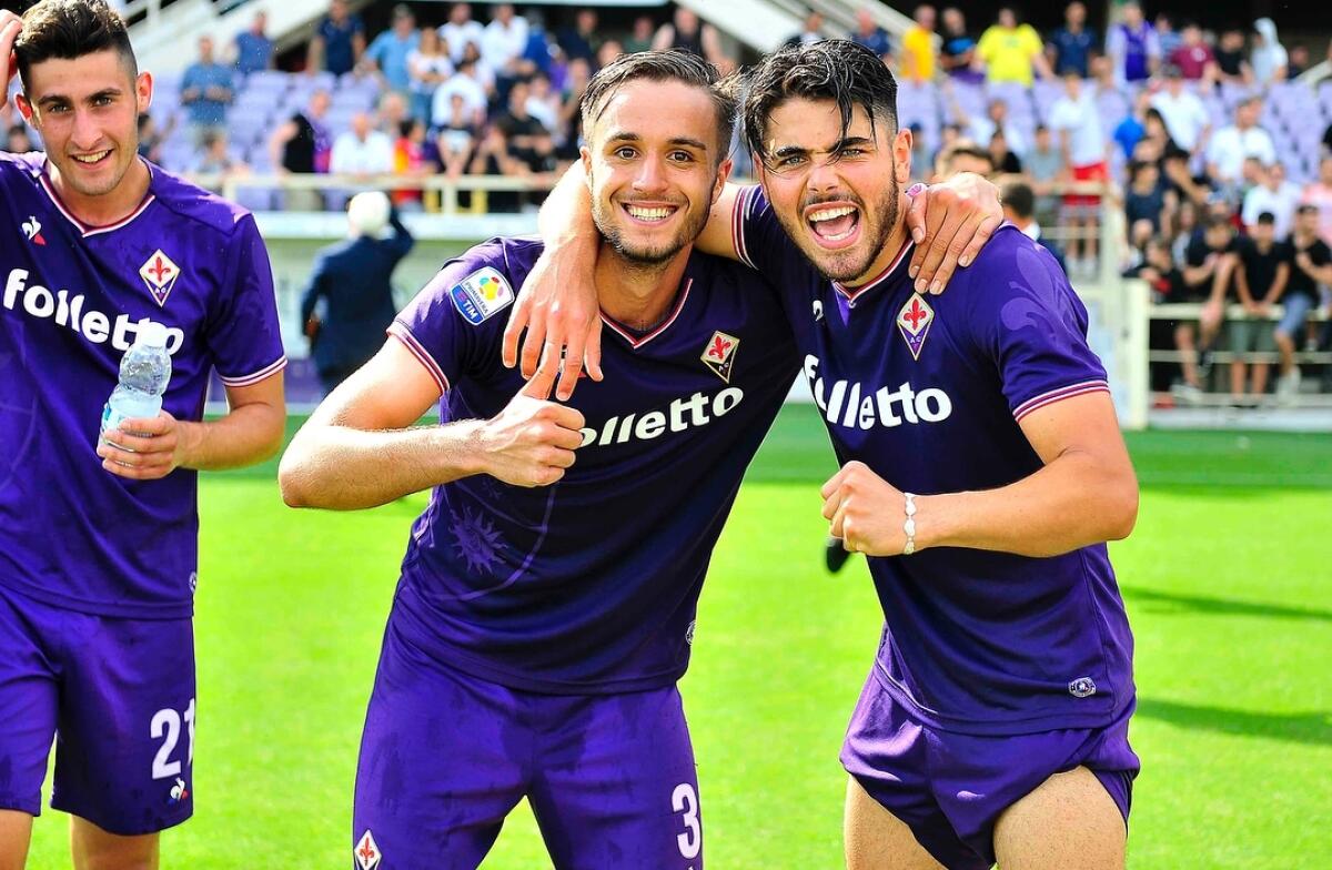 La formazione ufficiale della Fiorentina Primavera. In avanti tridente Sottil-Gori-Meli - 