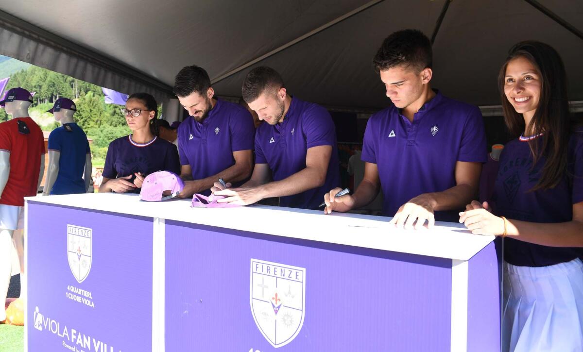 La Nazione, Rebic ed Hagi porterebbero i soldi per un buon acquisto grazie alle percentuali sulla futura vendita. La Fiorentina spera... - Moena, Ritiro della Fiorentina 16.07.2017, Foto Fiorenzo Sernacchioli. Copyright Labaroviola.com