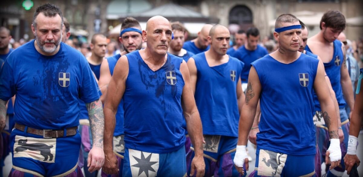 Gli azzurri si ritirano dal calcio storico fiorentino. Non giocano e rinunciano al campo nuovo - 