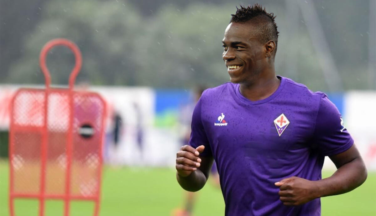 Balotelli in viola? L'attaccante ironicamente: “Raiola chiede troppi soldi per me” - 