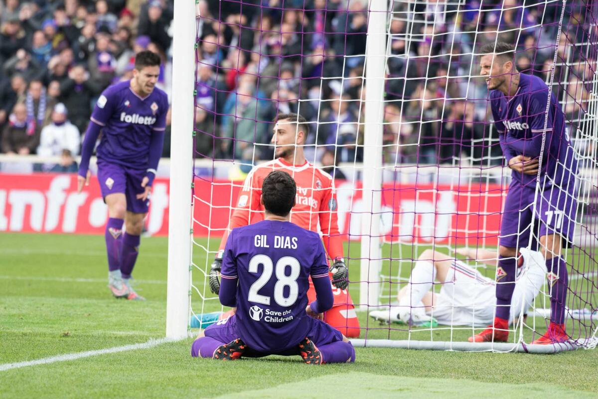 Gil Dias saluta commosso: "Grazie per tutti i momenti, non vi dimenticherò mai. Forza viola sempre" - Firenze, stadio Artemio Franchi, 30.12.2017, Fiorentina-Milan, Foto Fiorenzo Sernacchioli. Copyright Labaroviola.com Gil Dias