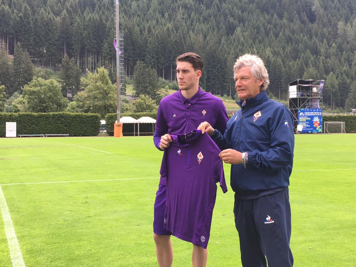 Antognoni: “Vlahovic ha una buona tecnica individuale, tutti i suoi record...” - 