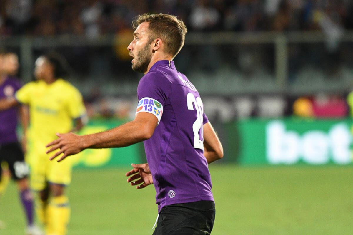 Pezzella si esalta "Grande inizio, domenica fantastica al Franchi. Tutti uniti" - Firenze, stadio Artemio Franchi, 26.08.2018, Fiorentina-Chievo, Foto Fiorenzo Sernacchioli. Copyright Labaroviola.com, Pezzella