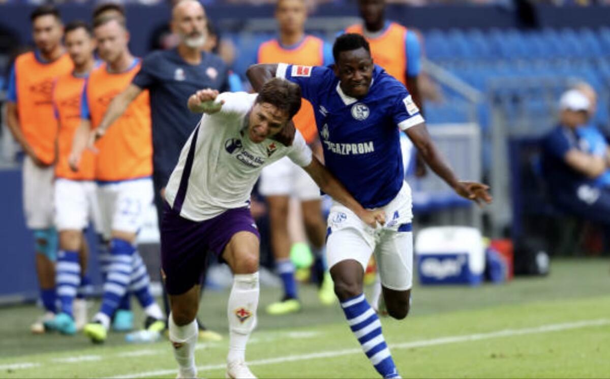La Fiorentina si scioglie nel secondo tempo, sonoro 3-0 per lo Schalke - 