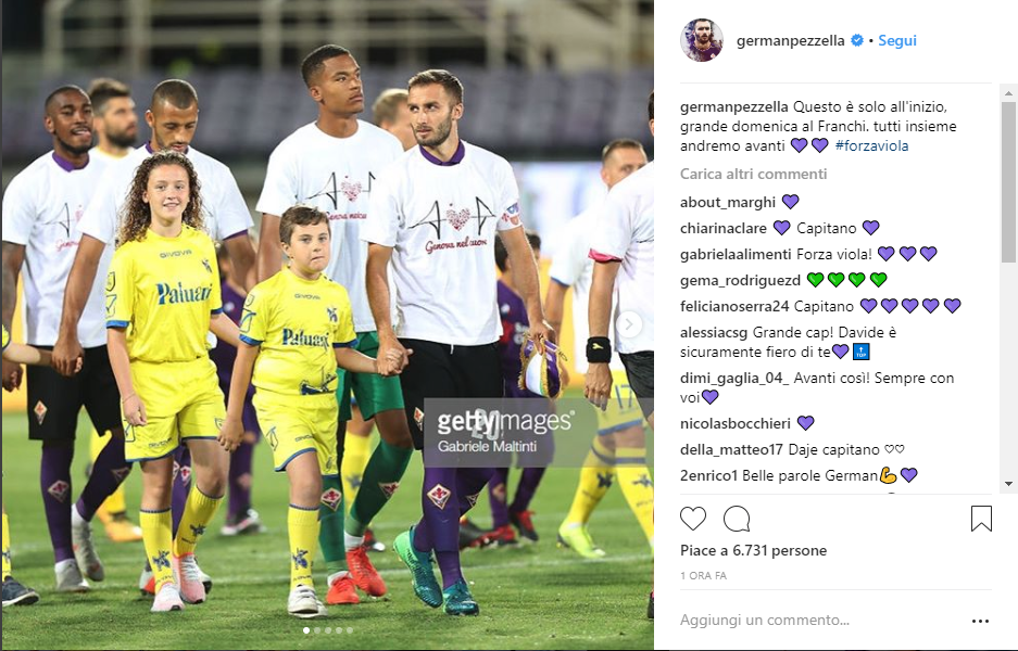 Pezzella si esalta "Grande inizio, domenica fantastica al Franchi. Tutti uniti"