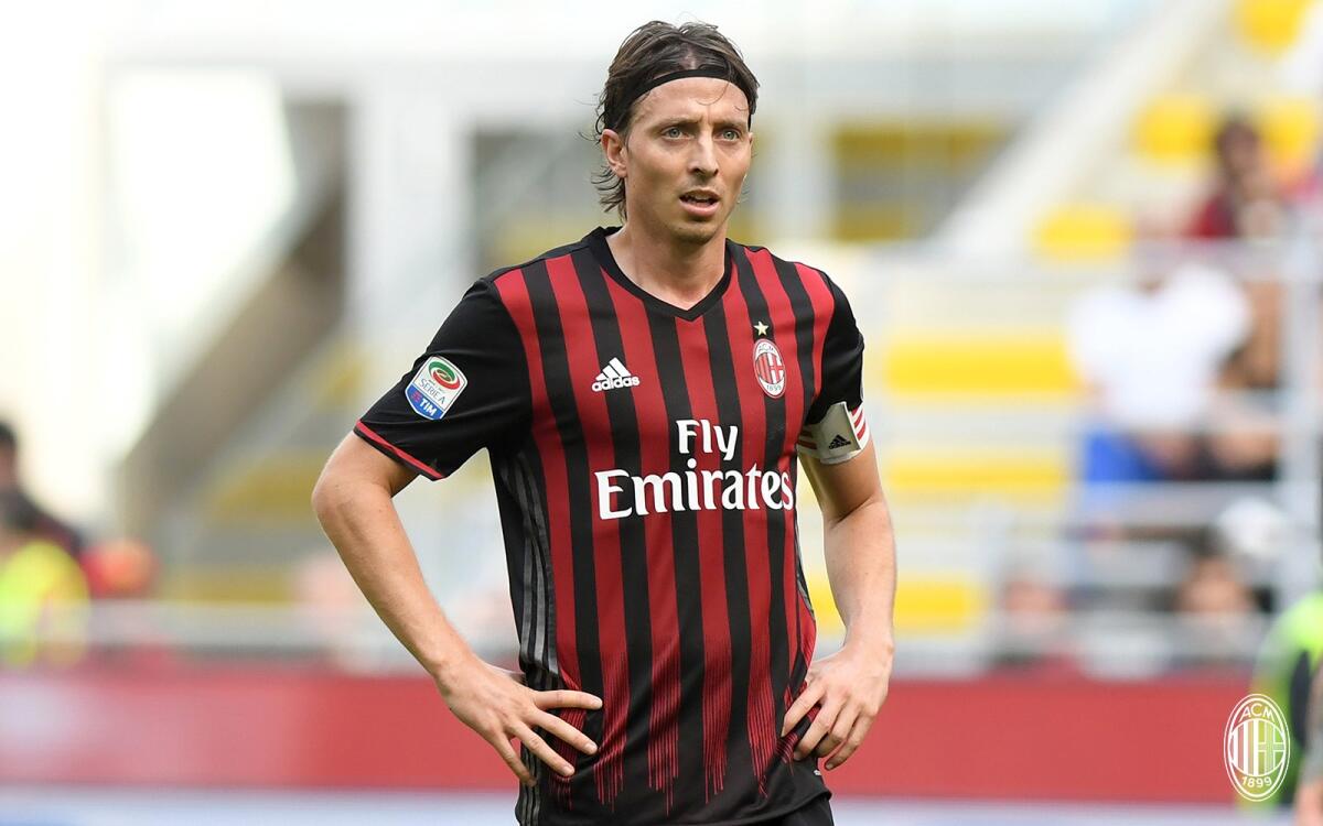 Sentite l'agente di Montolivo: "Se in nazionale deve giocare questo Jorginho, molto meglio Riccardo" - 