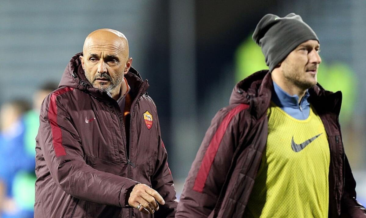 Totti, Spalletti e il retroscena della rissa nello spogliatoio: "Ci separarono in quattro..." - 