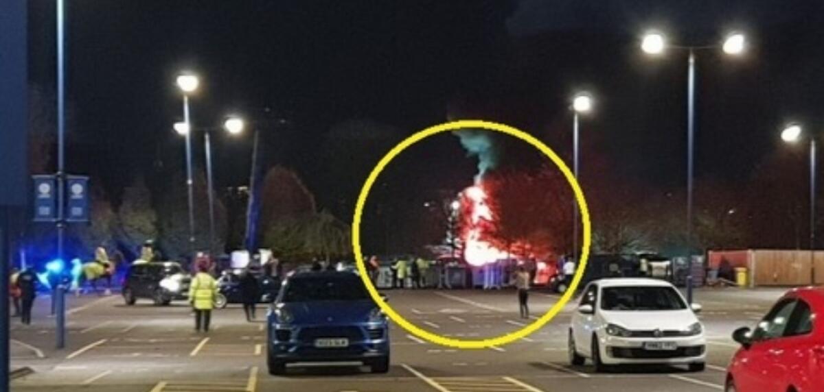 Vergogna Inghilterra, vince il dio denaro. Nonostante la tragedia si gioca la Premier - 