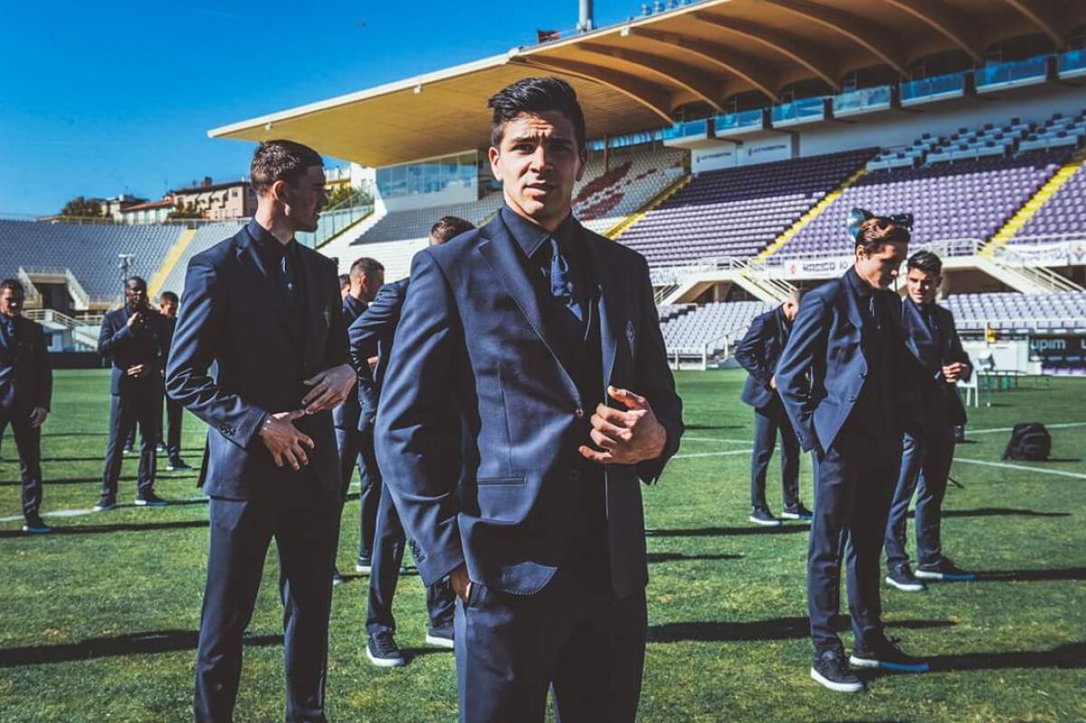 E il Franchi si trasforma in un set fotografico, le foto dello shooting della Fiorentina questa mattina - 