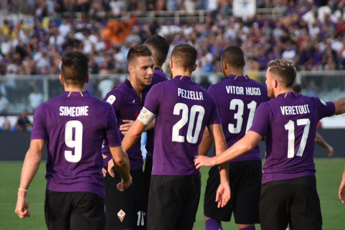 Ferrara: "Implacabili in casa ma non in trasferta. Troppe sconfitte in scontri diretti europei..." - Firenze, stadio Artemio Franchi, 22.09.2018, Fiorentina-Spal, Foto Fiorenzo Sernacchioli. Copyright Labaroviola.com, Foto di gruppo