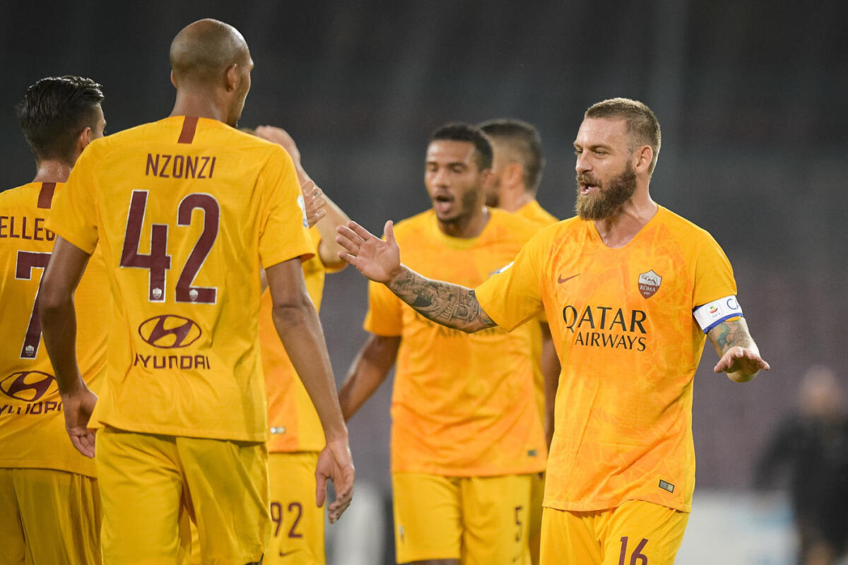 Mertens salva il Napoli al 90' e toglie i tre punti alla Roma, al San Paolo è 1-1 - 