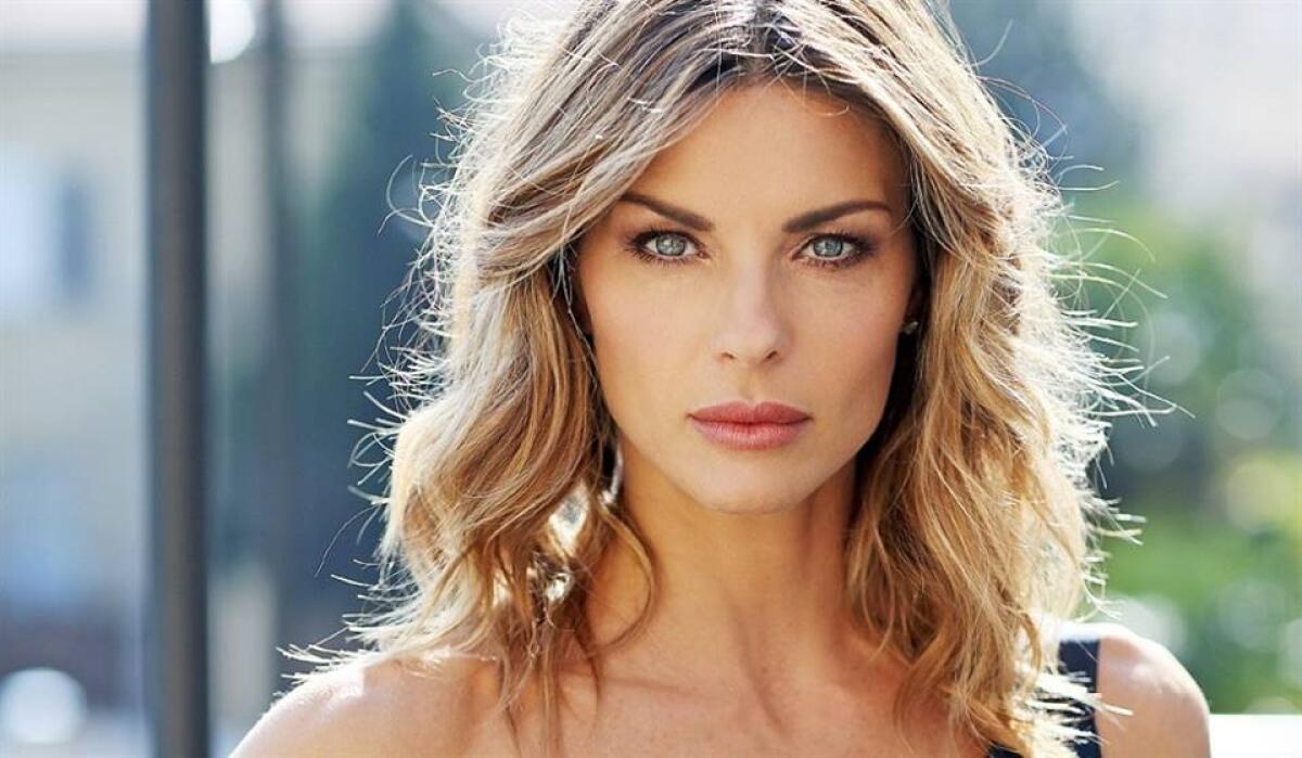 Sempre più passi avanti nel calcio femminile, Martina Colombari verso la presidenza, è la candidata della FIGC - Martina Colombari