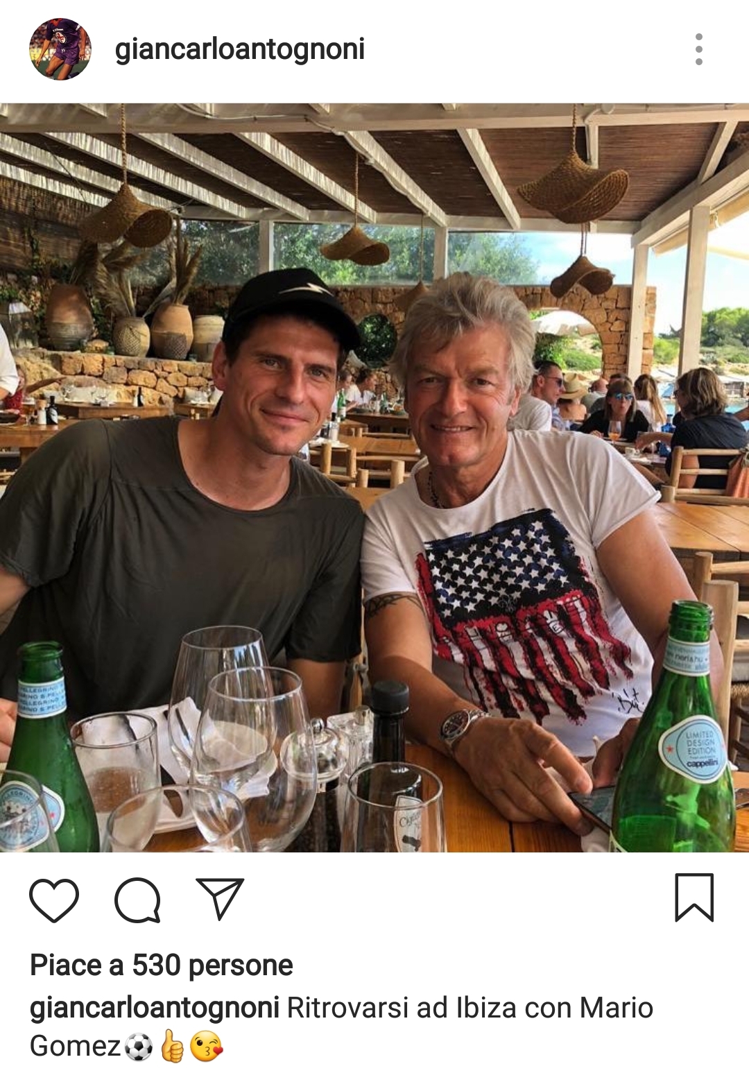 Antognoni va in vacanza ad ibiza ed incontra...Mario Gomez. Ecco la foto dell'incontro a pranzo