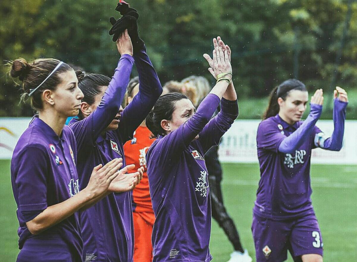 Brutto episodio di inciviltà a Firenze, rivolte pesanti offese sessite alla calciatrice della Juventus - 