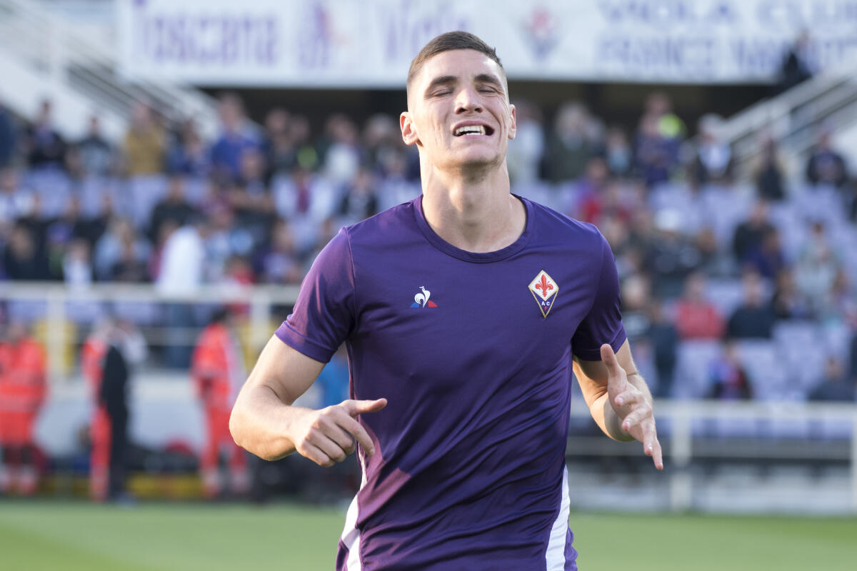 Milenkovic giocherà al centro al posto di Pezzella con l'inserimento di un terzino destro - Firenze, stadio Artemio Franchi, 21.10.2018, Fiorentina-Cagliari, Foto Fiorenzo Sernacchioli. Copyright Labaroviola.com, Milenkovic