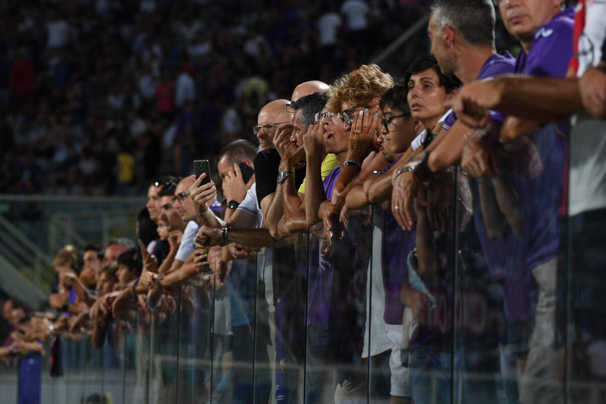 Coreografia top secret della Fiesole, ci saranno tifosi della Juventus nei settori viola - Firenze, stadio Artemio Franchi, 27.08.2017, Fiorentina-Sampdoria, Foto Fiorenzo Sernacchioli. Copyright Labaroviola.com Tifosi viola