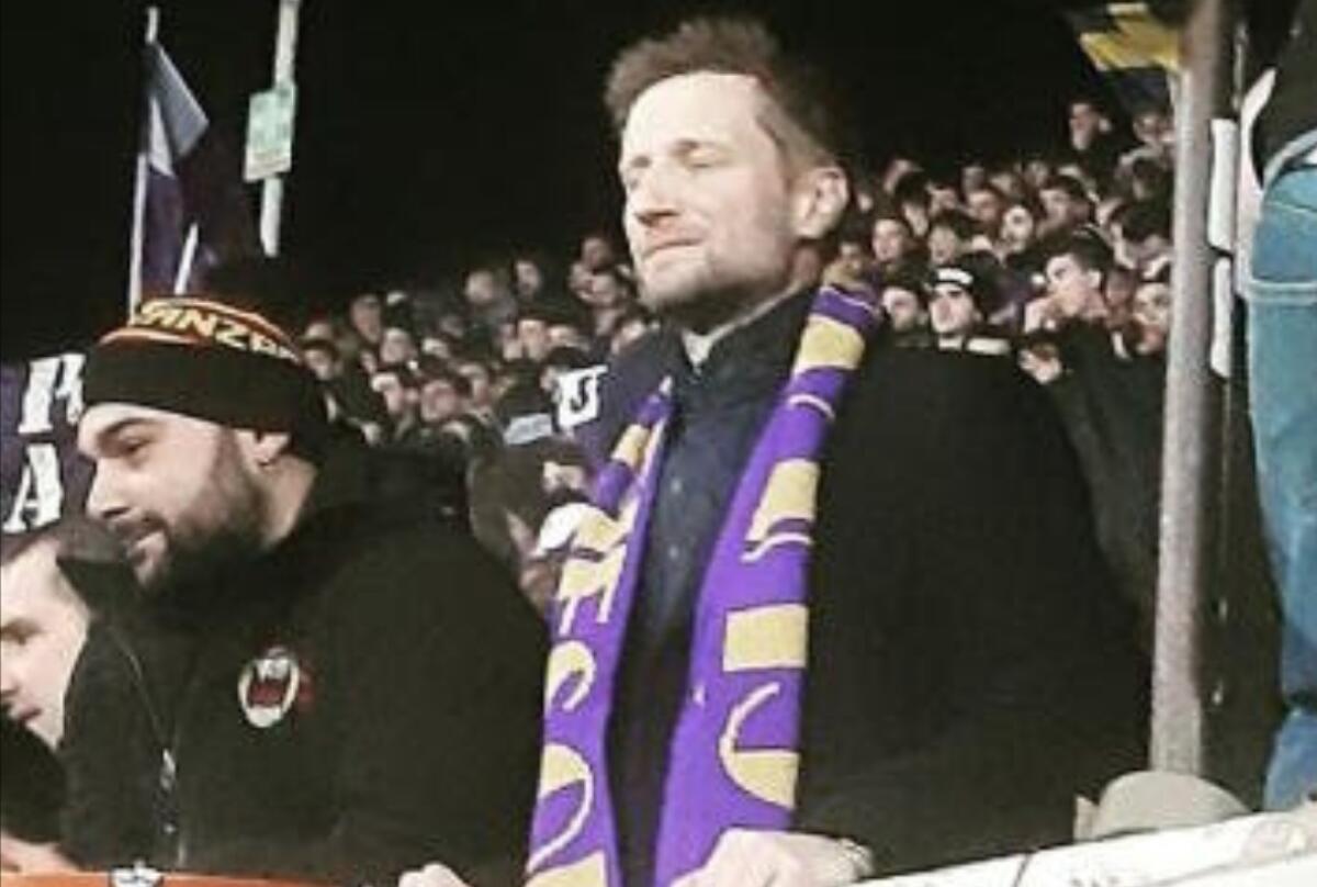 FOTO, Jorgensen in Fiesole durante Fiorentina-Juventus. Saluti e abbracci per tutti - 