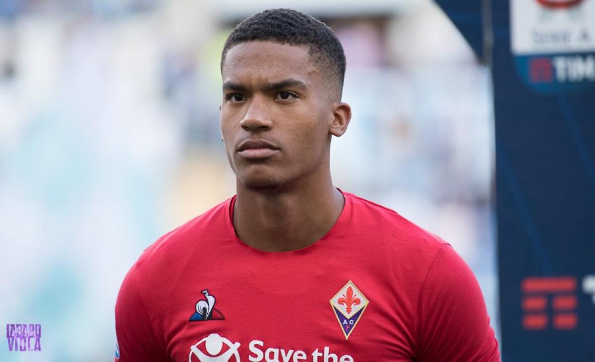 Papera colossale di Lafont. Giaccherini pareggia ma la VAR lo annulla - Roma, Stadio Olimpico, 07.10.2018, Lazio-Fiorentina, foto Fiorenzo Sernacchioli. Copyright Labaroviola.com, Lafont