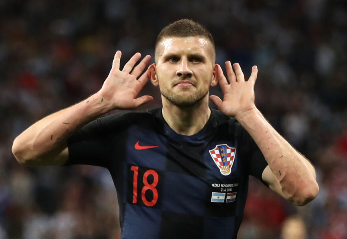 La Fiorentina ha il 50% sulla vendita di Rebic? l’Eintracht offre soldi per annullare l'accordo - 