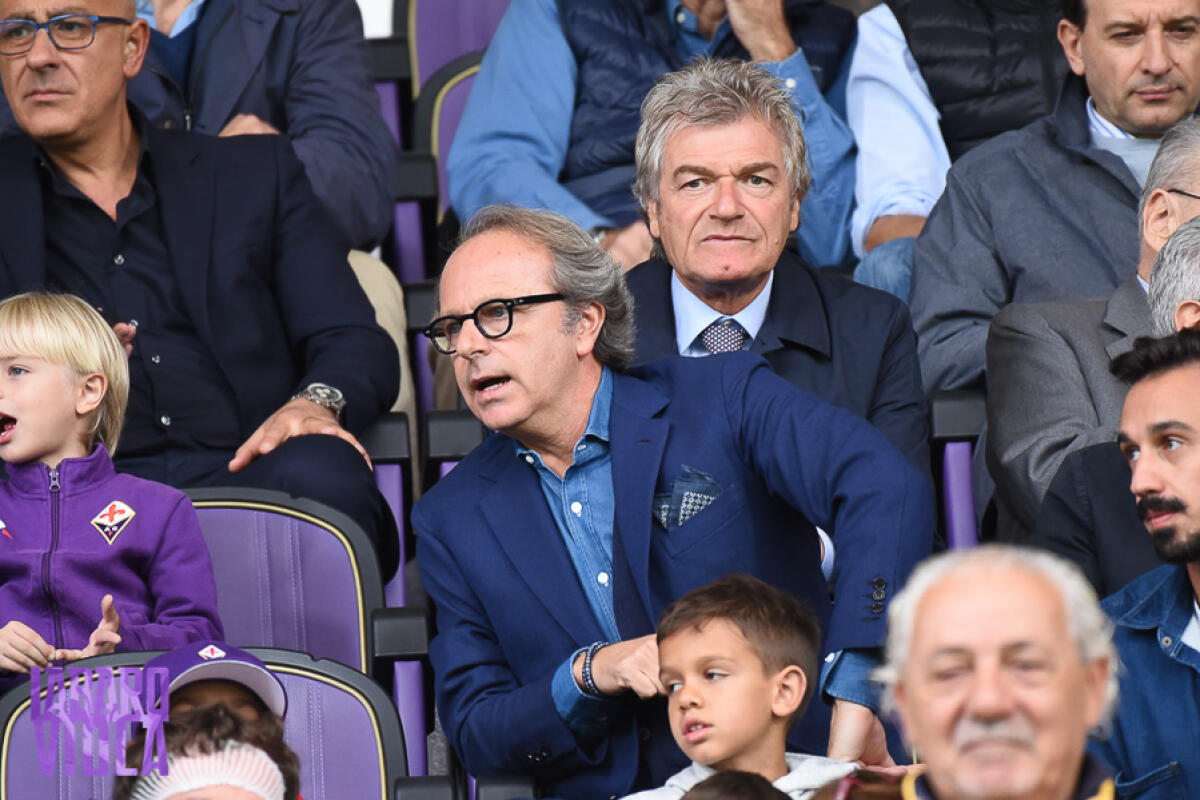ACCVC, ECCO COSA SI SONO DETTI TIFOSI E DELLA VALLE - Firenze, stadio Artemio Franchi, 21.10.2018, Fiorentina-Cagliari, Foto Fiorenzo Sernacchioli. Copyright Labaroviola.com, Andrea Della Valle