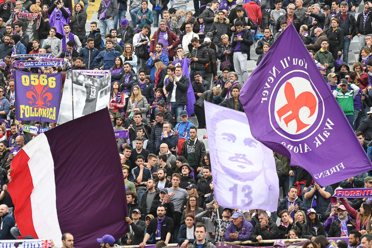 A Torino 300 tifosi viola per la Coppa Italia. Adesso il Torino, poi la Samp... - Firenze, stadio Artemio Franchi, 15.04.2018, Fiorentina-Spal, Foto Fiorenzo Sernacchioli. Copyright Labaroviola.com, Curva Fiesole