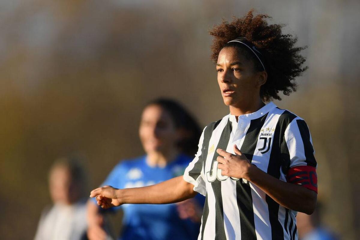 Gama: "Gli insulti dei tifosi viola mi hanno fatto pensare, certa gente deve stare a casa" - 