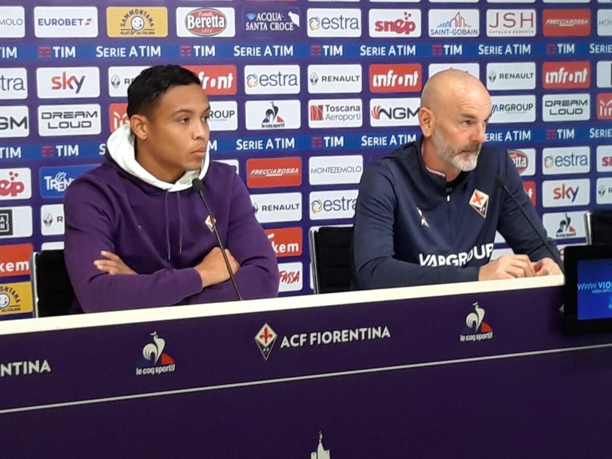 Pioli: "Giocheremo sempre con tre attaccanti. Muriel e Simeone insieme? Vi dico che..." - 