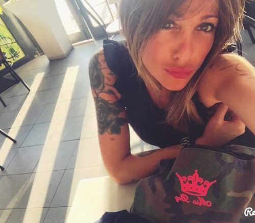 La mamma di Zaniolo conquista il web con le sue foto. E mostra spesso anche la Fiorentina...