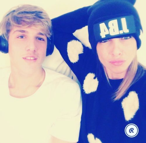 La mamma di Zaniolo conquista il web con le sue foto. E mostra spesso anche la Fiorentina...