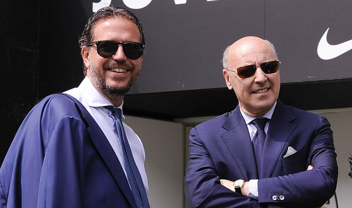 Tuttosport, in estate duello Juventus-Inter per Federico Chiesa. Sarà asta milionaria - Foto LaPresse - Daniele Badolato
01/06/2015 Torino ( Italia)
Sport Calcio
Juventus Media Day , Allenamento
Nella foto: Fabio Paratici , Giuseppe Marotta , Andrea Agnelli , Pavel Nedved

Photo LaPresse - Daniele Badolato
01 June 2015 Turin ( Italy)
Sp