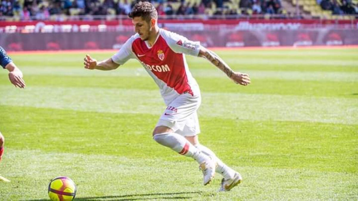 Ex viola, Jovetic torna in campo e si fa male. Legamento del ginocchio ko? - 