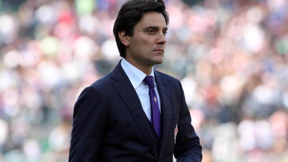 Vincenzo Montella e l'amore viola tornato dopo la bufera con la società. Nel 2015... - 