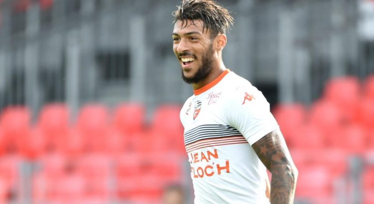 Mercato, viola interessati al classe '94 del Nimes Bouanga. I numeri di quest'anno... - 