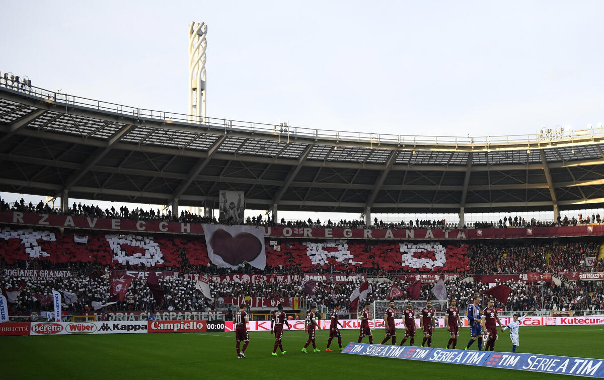 Torino, scontro Lega-curva toro: invitati i tifosi a non assistere al derby del 4 maggio con la Juventus - TURIN, ITALY - MARCH 18:  A general view prior to the Serie A match between FC Torino and FC Internazionale at Stadio Olimpico di Torino on March 18, 2017 in Turin, Italy.  (Photo by Valerio Pennicino/Getty Images)