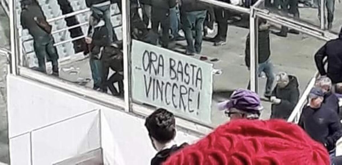 (FOTO), l’ironia della Ferrovia: “Ora basta vincere!” - 