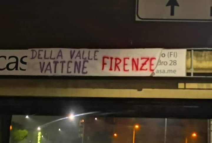 (FOTO), contestazione iniziata: striscioni contro Della Valle a Fi.Sud e zona Fortezza