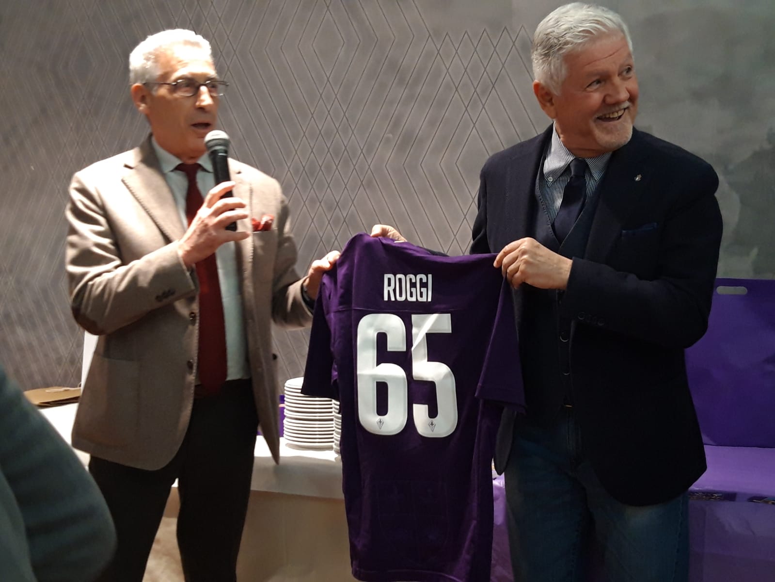 65esimo compleanno di Roggi e Antognoni. Tanti i presenti alla cena delle “Glorie Viola”. Le foto