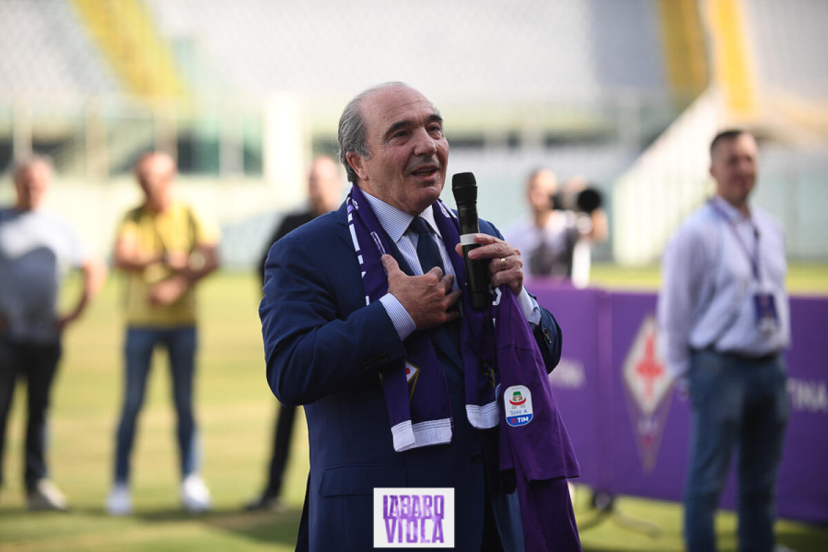 Commisso: "Chiesa non lo vendo nemmeno per 100 milioni, non ho bisogno di soldi. Non ha clausole nel contratto" - Firenze, stadio Franchi, 06/06/2019, presentazione Rocco B. Commisso, foto Fiorenzo Sernacchioli. Copyright Labaroviola.com