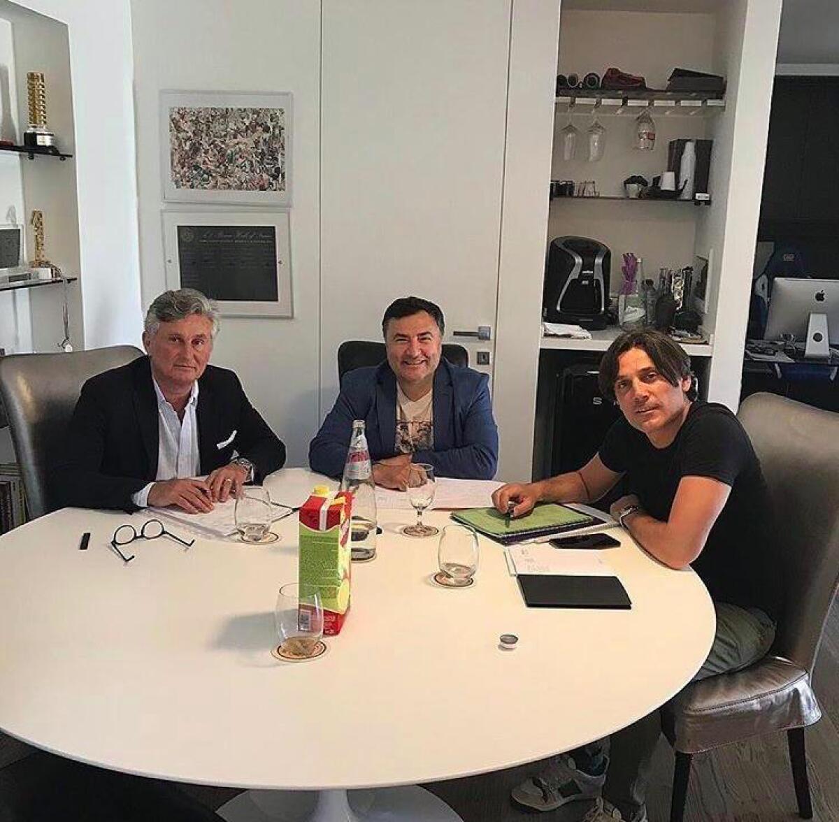 Montella, Barone e Pradè al lavoro per costruire la nuova Fiorentina - 