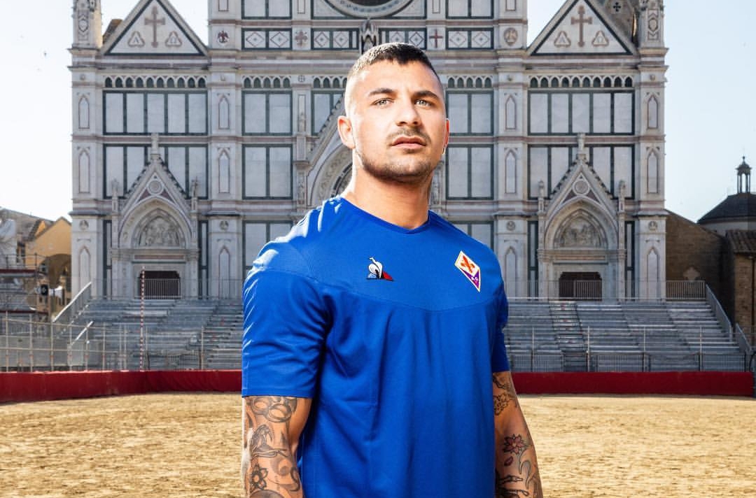 Svelate le nuove maglie da trasferta in occasione della finale del Calcio Storico fiorentino