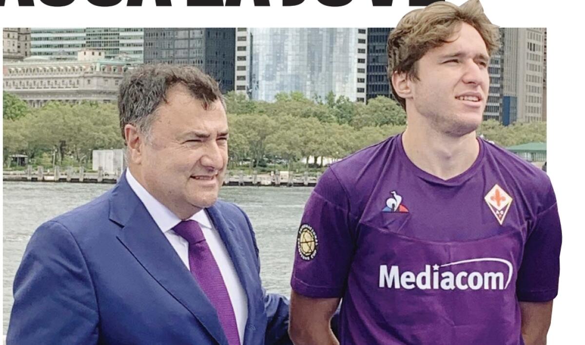 "Niente Juventus, tu sei la Fiorentina" cosi Chiesa ha accettato la decisione viola. La ricostruzione - 