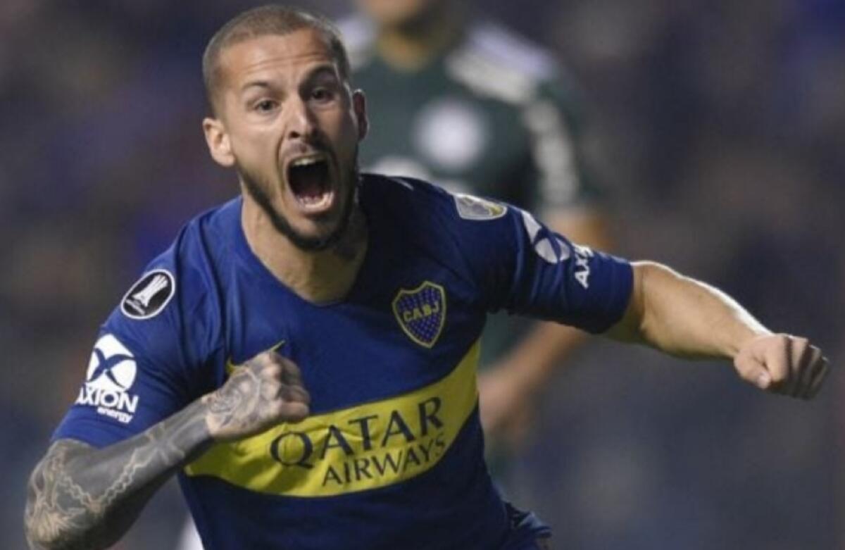 Dall'Argentina, registrano un interesse della Fiorentina per l'attaccante Dario Benedetto - 