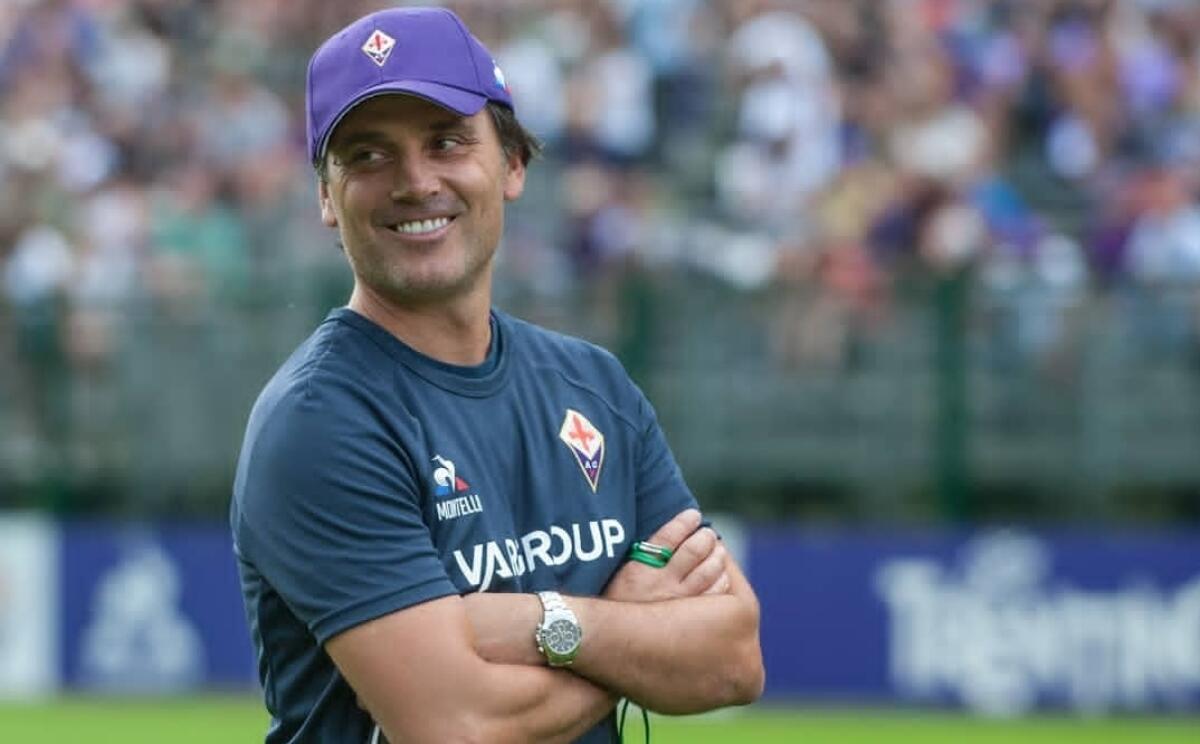 "Vogliamo De Rossi, lo aspettiamo. Chiesa resta, Pezzella e Dragowski vogliono restare a Firenze" - 
