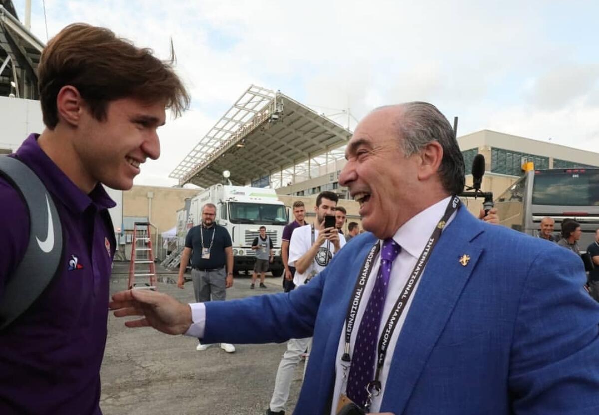 Commisso è furioso con la Juventus per il pressing su Chiesa, non intende cedere ai bianconeri - 