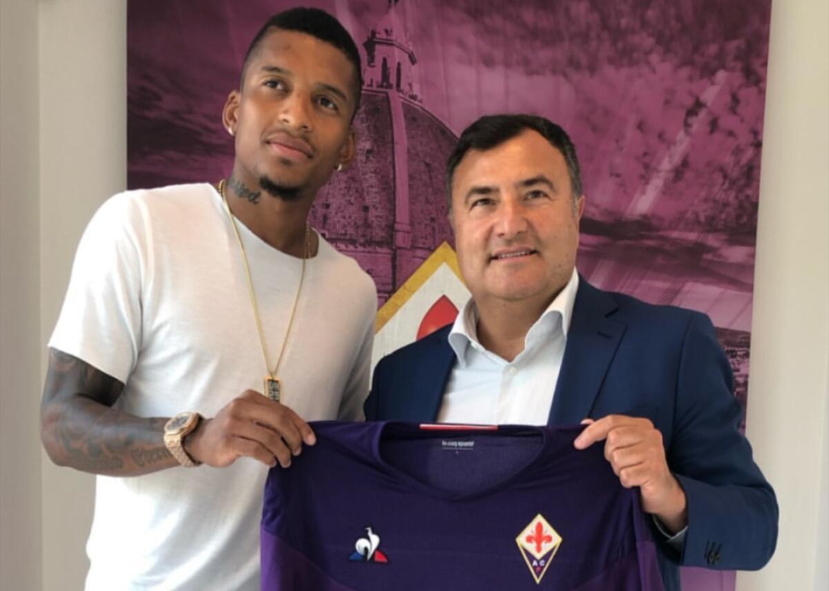 FOTO, Dalbert è a Firenze, incontro al centro sportivo con Commisso, Montella e Barone - 