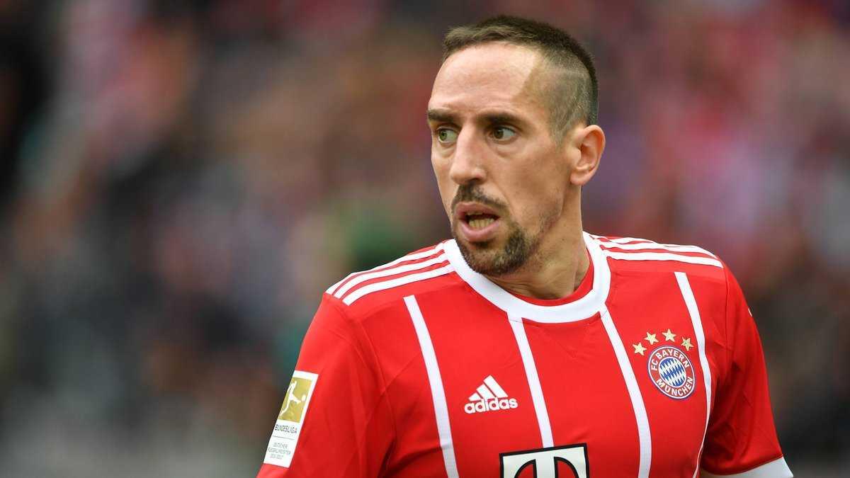 Altra conferma di Ribery alla Fiorentina. Indizio social da parte della moglie, un cuore viola nelle stories - 