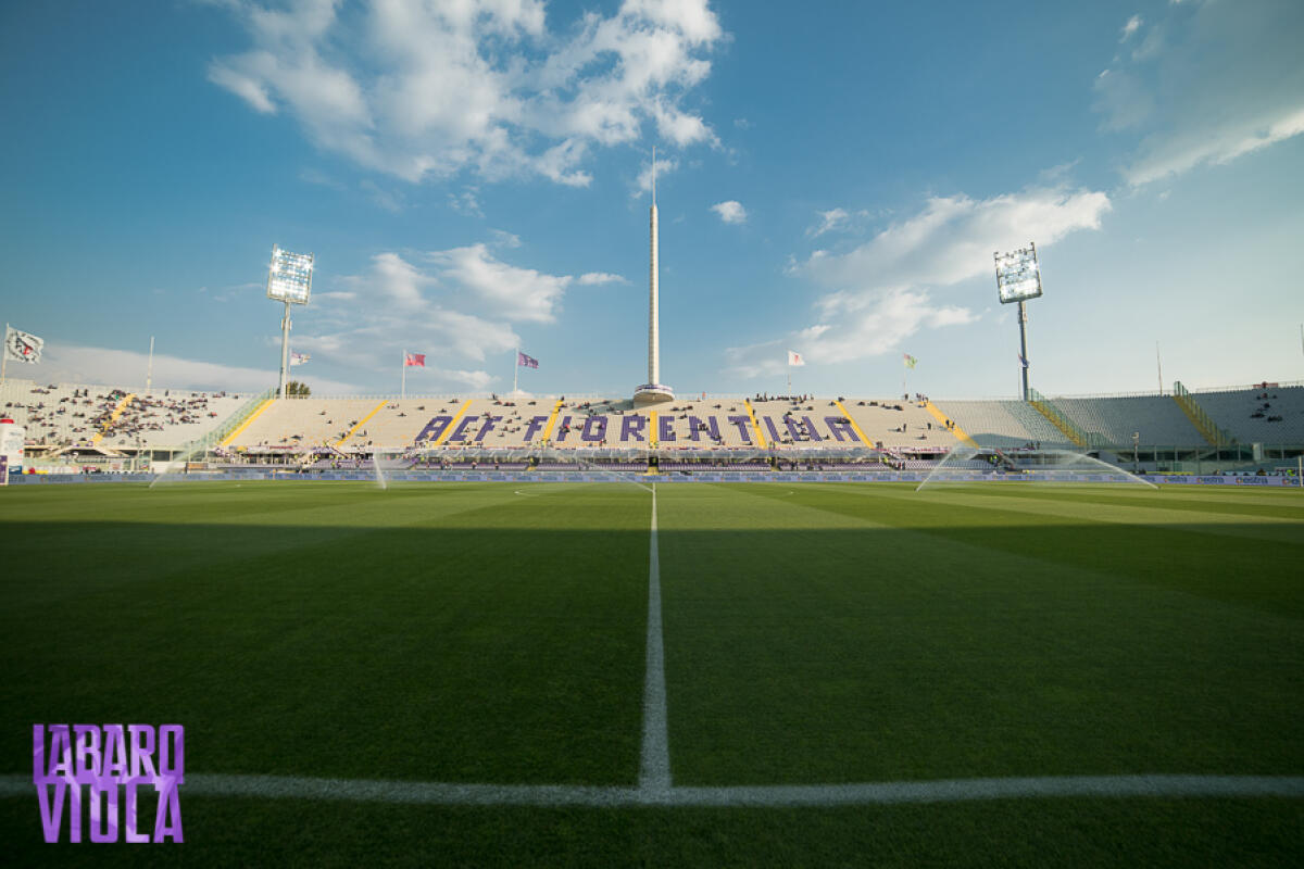 La Nazione, gli architetti sono favorevoli al restyling del Franchi per valorizzarlo. Ecco perchè... - Firenze, stadio Artemio Franchi, 21.10.2018, Fiorentina-Cagliari, Foto Fiorenzo Sernacchioli. Copyright Labaroviola.com
