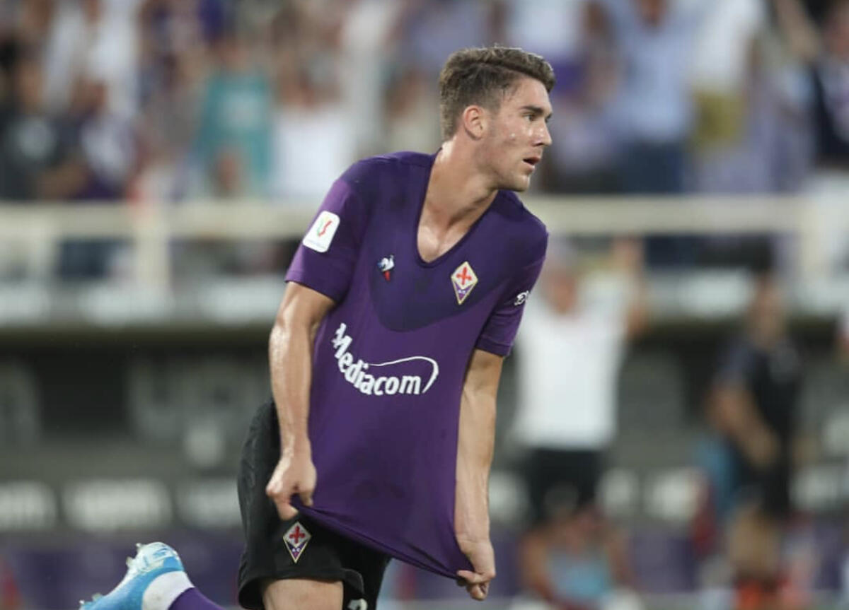Vlahovic: "Il mio sogno di oggi? Sicuramente centrare la Champions League con i viola, perchè no?" - 