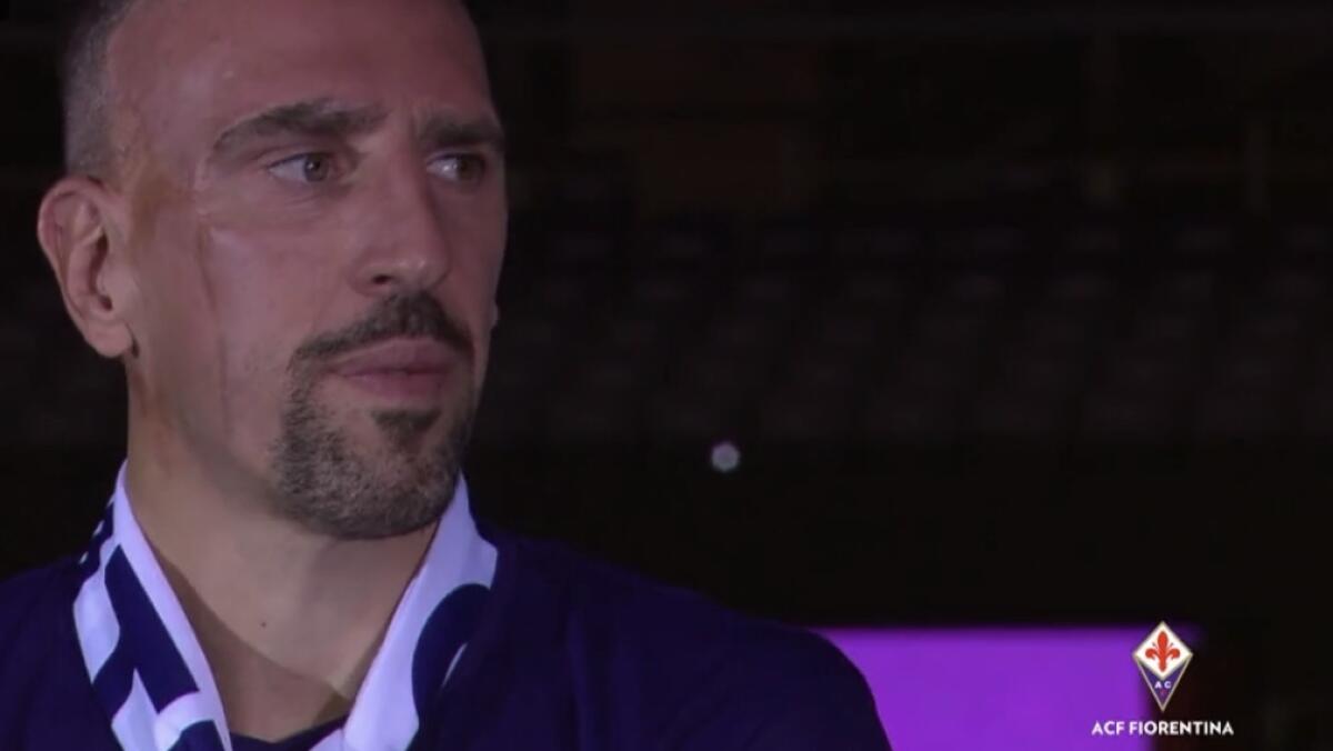 (FOTO): la presentazione di Ribery al Franchi. Circa 12.000 presenti - 